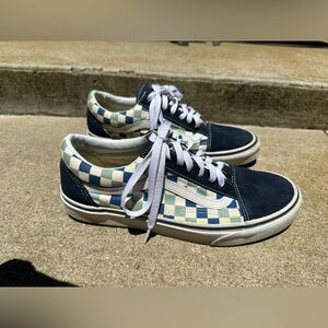 Men’s Vans. Size 10. Blue checkered.